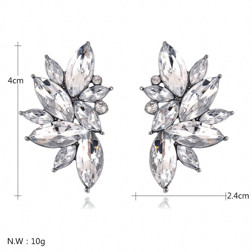 Crystal Cluster Prom Bridal Stud Earrings - Picture 6 of 7